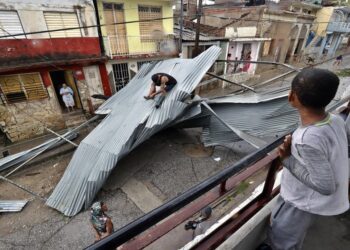 Estados Unidos anuncia apoyo de 3 millones de dólares a Cuba