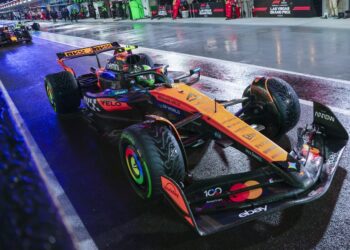 Norris logra la pole en Las Vegas 2025