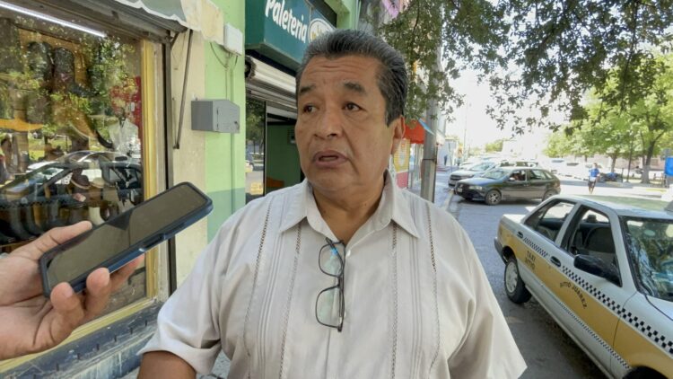 Reconocen padres de familia indefensión de maestros