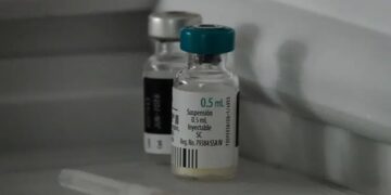 Expertos: vacunas pueden frenar uso excesivo de antibióticos