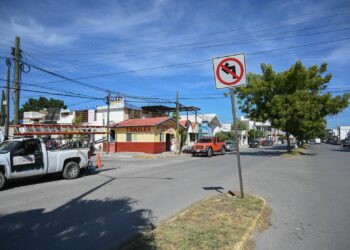 Ayuntamiento reduce a un sentido vial calle Sierra Vista del Fracc. Villarreal en Cd. Victoria