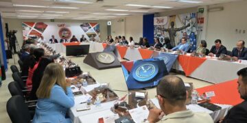 Evalúa rector Dámaso Anaya avances de la UAT al cierre del ciclo escolar 2025