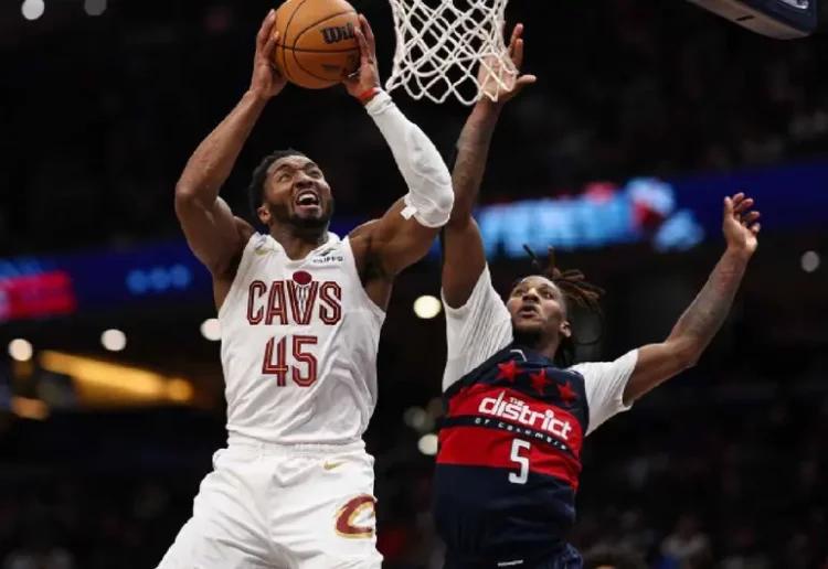 Donovan Mitchell firma una noche épica y lidera gran remontada de Cavs