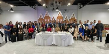 Ofrece la UAT festejo navideño a sus maestros y trabajadores sindicalizados