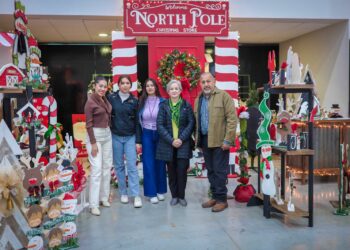 Comparte María de Villarreal el bazar “Un DIFciembre para recordar” junto a familias y emprendedores