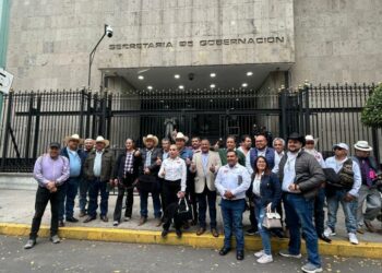 Campesinos se reúnen con Secretaría de Gobernación y amagan con nuevos bloqueos