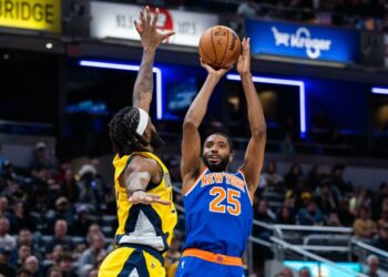 Knicks gana 114-113 a Pacers tras conquistar la NBA Cup