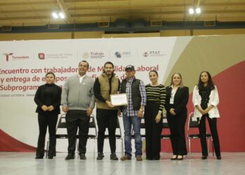 Se reúne Luis Illoldi con trabajadores de Movilidad Laboral y entrega de equipos de “Tamaulipas Equipa”