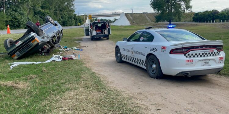Se accidenta familia en carretera Zaragoza-El Mante