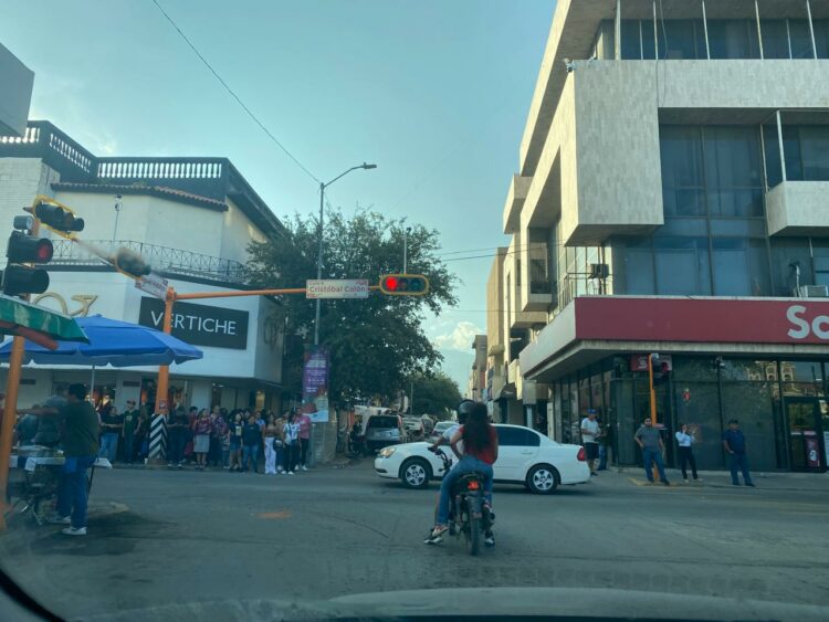 Saturan victorenses zonas comerciales y centro de la ciudad por las compras navideñas