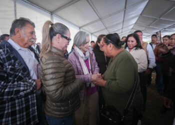 Lleva María de Villarreal apoyos a Xicoténcatl con la Brigada Transformando Familias