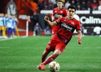 Agente de Gilberto Mora revela a sus pretendientes en fútbol mundial