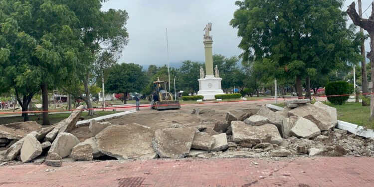 Da Gobierno Estatal remozada a la Plaza de los Héroes de la Independencia en Cd. Victoria