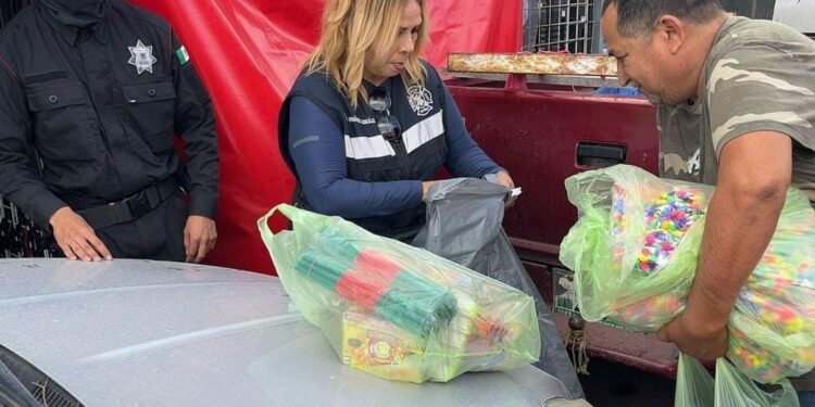 Decomisan pirotecnia en el centro de Victoria