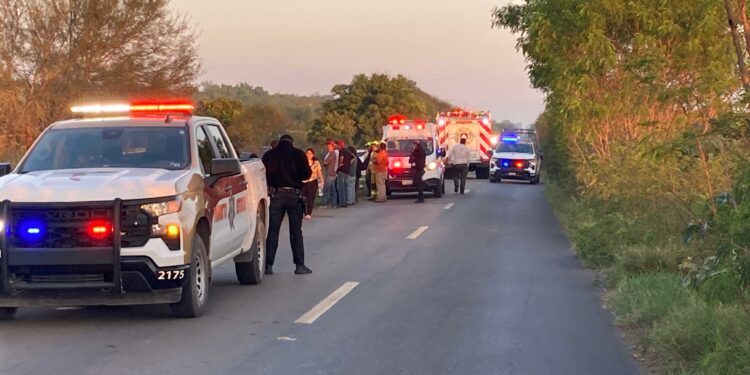 Tragedia en la Carretera Interejidal: Un muerto y dos heridos tras volcadura de camión maderero