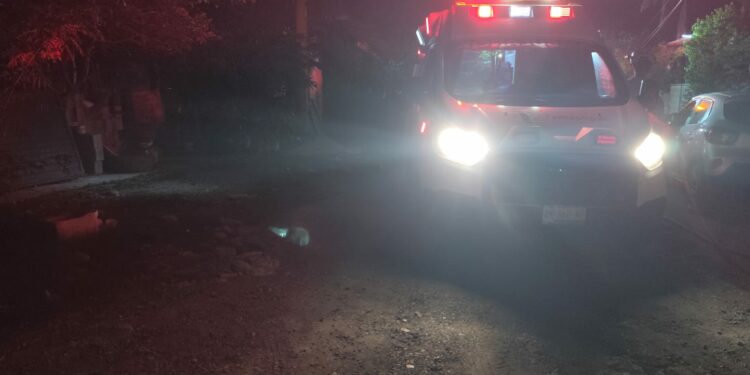 Muere al incendiarse su vivienda