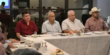 Aplican SENASICA y UGRT protocolos de control del caso de Gusano Barrenador del Ganado en Llera, Tamaulipas