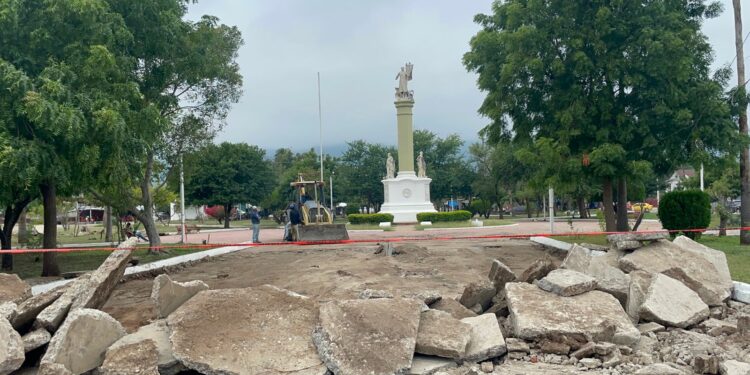 Da Gobierno Estatal remozada a la Plaza de los Héroes de la Independencia en Cd. Victoria
