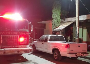 Se incendia casa en la colonia Vicente Guerrero