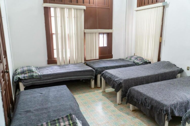 Resguardan a siete en refugio de Tampico