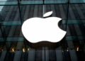 Apple enfrenta salidas clave en plena fuga de talento