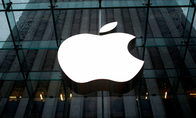 Apple enfrenta salidas clave en plena fuga de talento