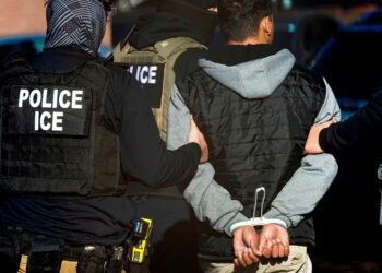 Economía de California cae por deportaciones en 2025