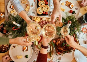 Cena de Año Nuevo: Familias mexicanas impulsarán derrama de 136 mil millones de pesos