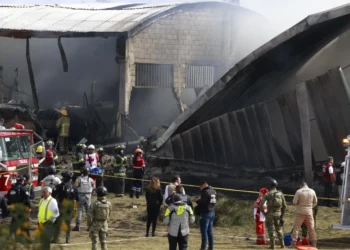 Cae jet cerca de aeropuerto, viajaba de Acapulco a Toluca