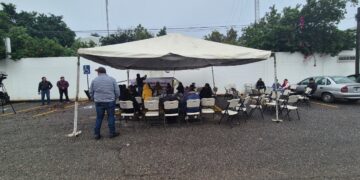 Protestan empleados de Conagua