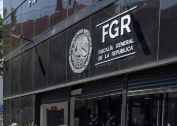 Suspenden millonaria licitación de la FGR por posibles irregularidades