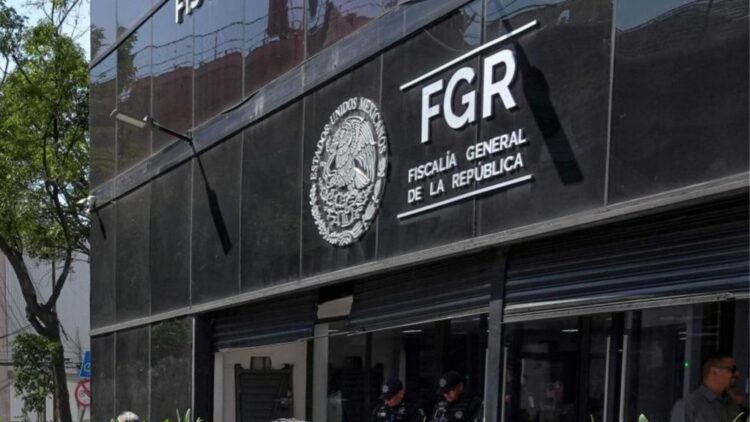 Suspenden millonaria licitación de la FGR por posibles irregularidades