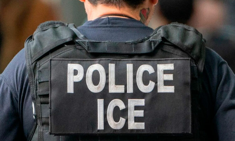 Estudio alerta sobre persecución de latinos por ICE en Nueva York