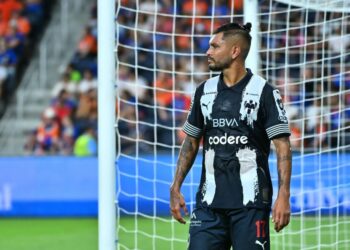 Tecatito Corona es baja para enfrentar a Toluca en la Semifinal de Vuelta del Apertura 2025