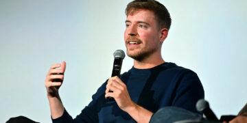 MrBeast prepara su entrada al negocio de telefonía móvil