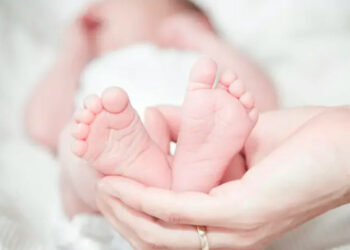 Crisis demográfica en Francia: cae la natalidad y crece el envejecimiento