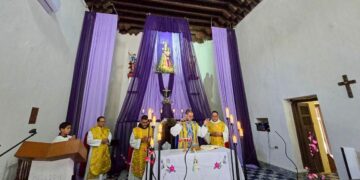 Obispo de Victoria encabeza misa en honor a la Virgen de Loreto en Burgos