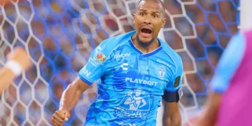 Pachuca acuerda el regreso de Salomón Rondón