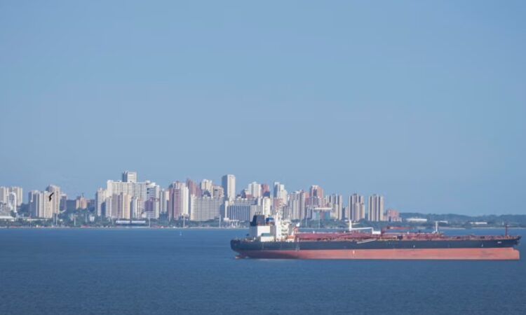 Estados Unidos frena envío de crudo venezolano en el Caribe