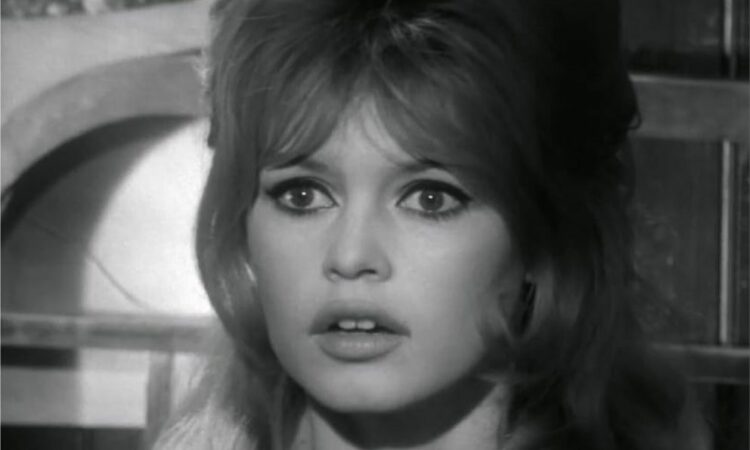 De “Y Dios creó a la mujer” a la defensa radical de la fauna: Adiós a Brigitte Bardot.