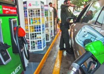 Hacienda y Energía garantizan: Ajuste al IEPS no disparará precio de gasolinas en 2026