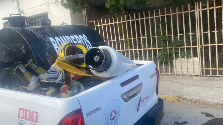 Fuga de gas en vivienda del centro de Ciudad Victoria moviliza a bomberos