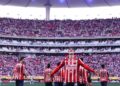 Chivas derrota en casa 2-0 al Pachuca; anota “Hormiga” González