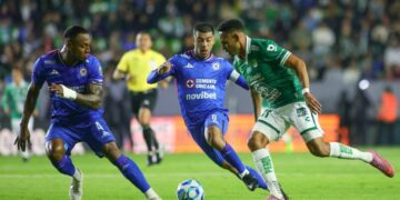 Tropieza Cruz Azul en el arranque del Clausura 2026; 1-2 ante el León 