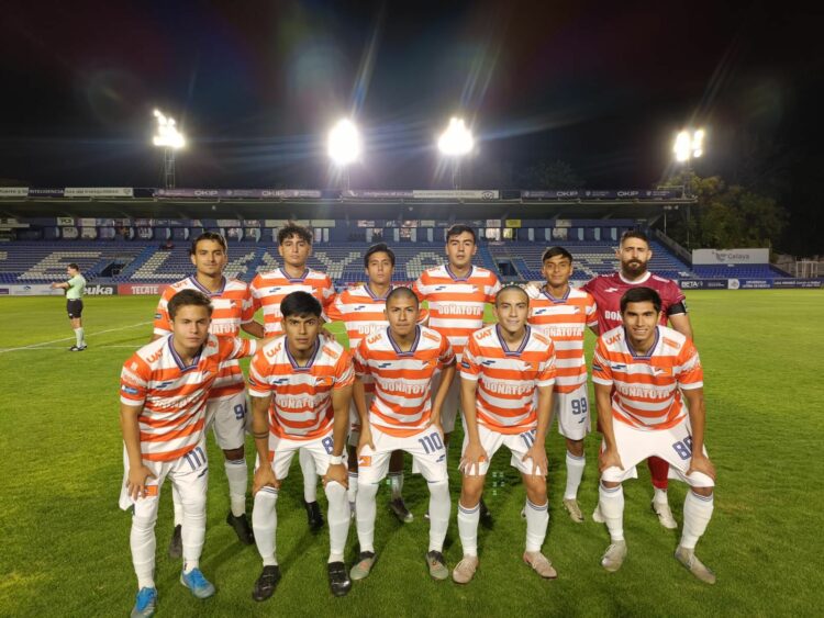 Correcaminos Premier gana de visita 2-0 a Lobos ULMX