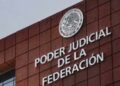 Jueza federal es suspendida por agresiones físicas y verbales a compañera