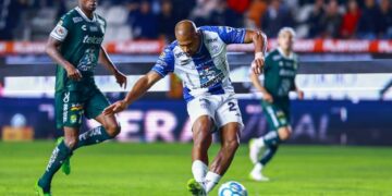 El Pachuca derrota 2-1 al León en la segunda fecha