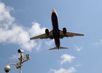 SICT aclara que NOTAM preventivo de la FAA no afecta la aviación civil en México