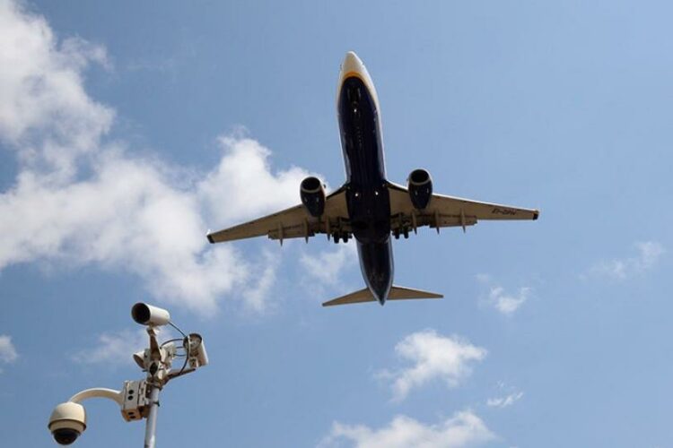 SICT aclara que NOTAM preventivo de la FAA no afecta la aviación civil en México