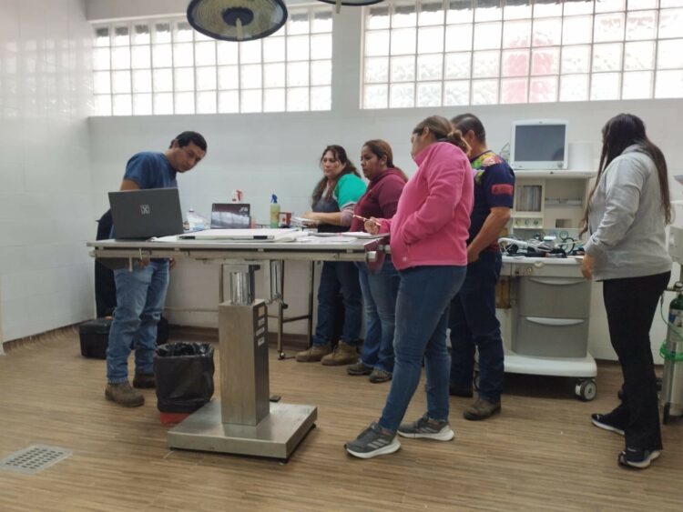 Comisión de Parques y Biodiversidad recibe equipo para monitoreo y mejor la atención al jaguar y otras especies